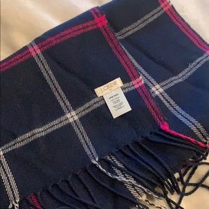 J.Crew acrylic acarf